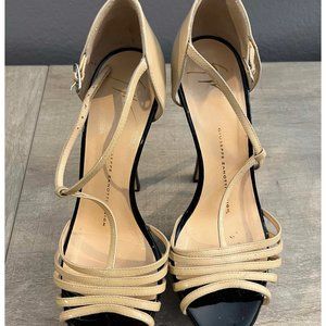 Guiseppe Zanotti Platform Pumps- Black & Beige- Size 37 - Good condition